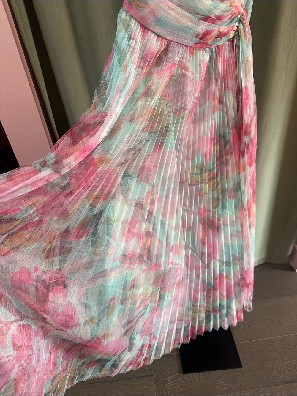 Hutch Phillips One-Shoulder Floral Pleated Maxi Dress in Pink & Aqua - Picture 6 of 9